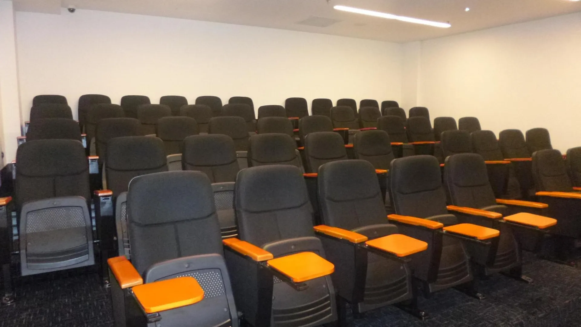 Ramada Bogota Parque 93 Hotel 4*,