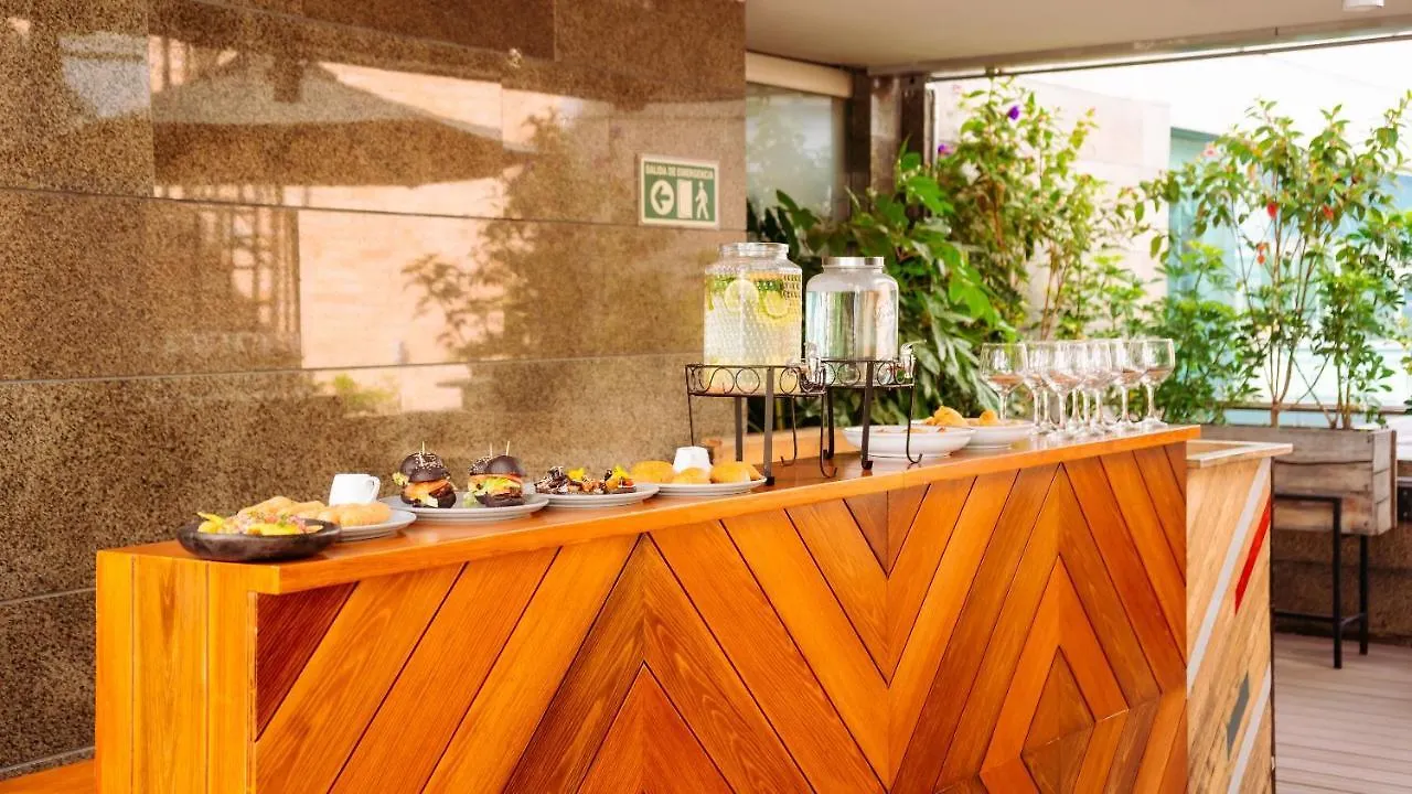 Ramada Bogota Parque 93 Hotel