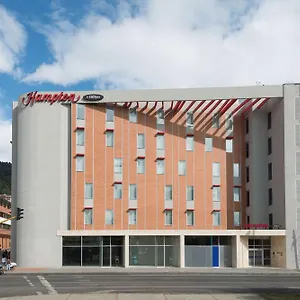 Hotell Hampton By Hilton Usaquen