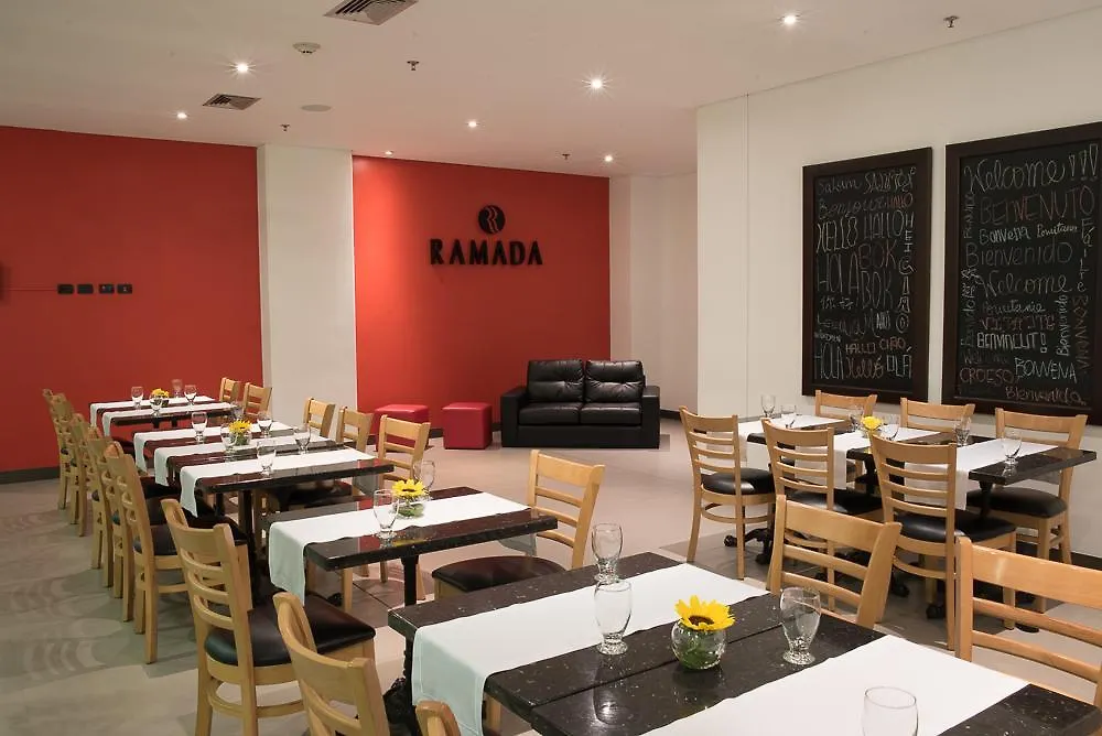 Hotel Ramada Bogota Parque 93 4*,